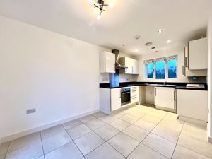 Dining Kitchen- click for photo gallery